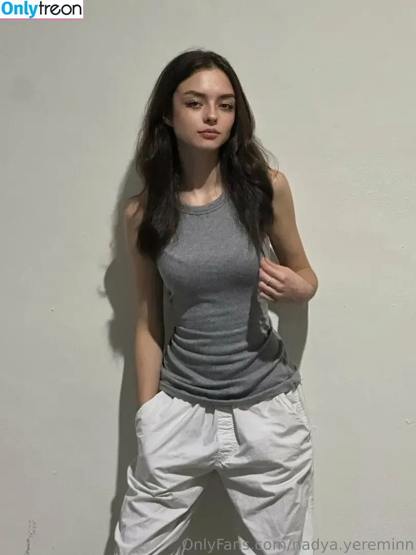 nadya.yereminn nude photo #0009 (nadya.yereminn)