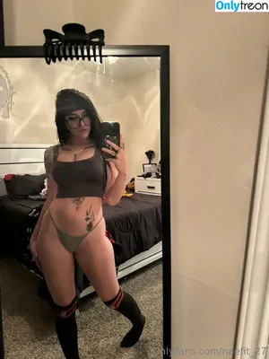  nude photo #0003