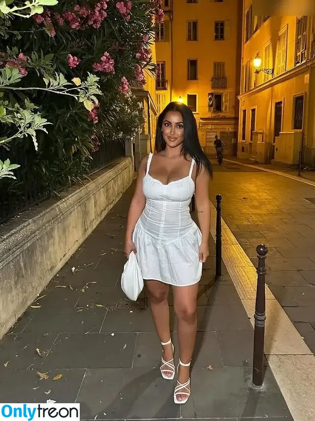 nahrinblack nude photo #0124 (835900793)