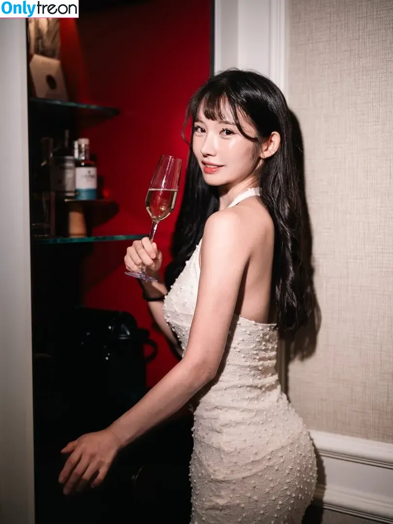 nahyunworld0 nude photo #0042 (nahyunworld)