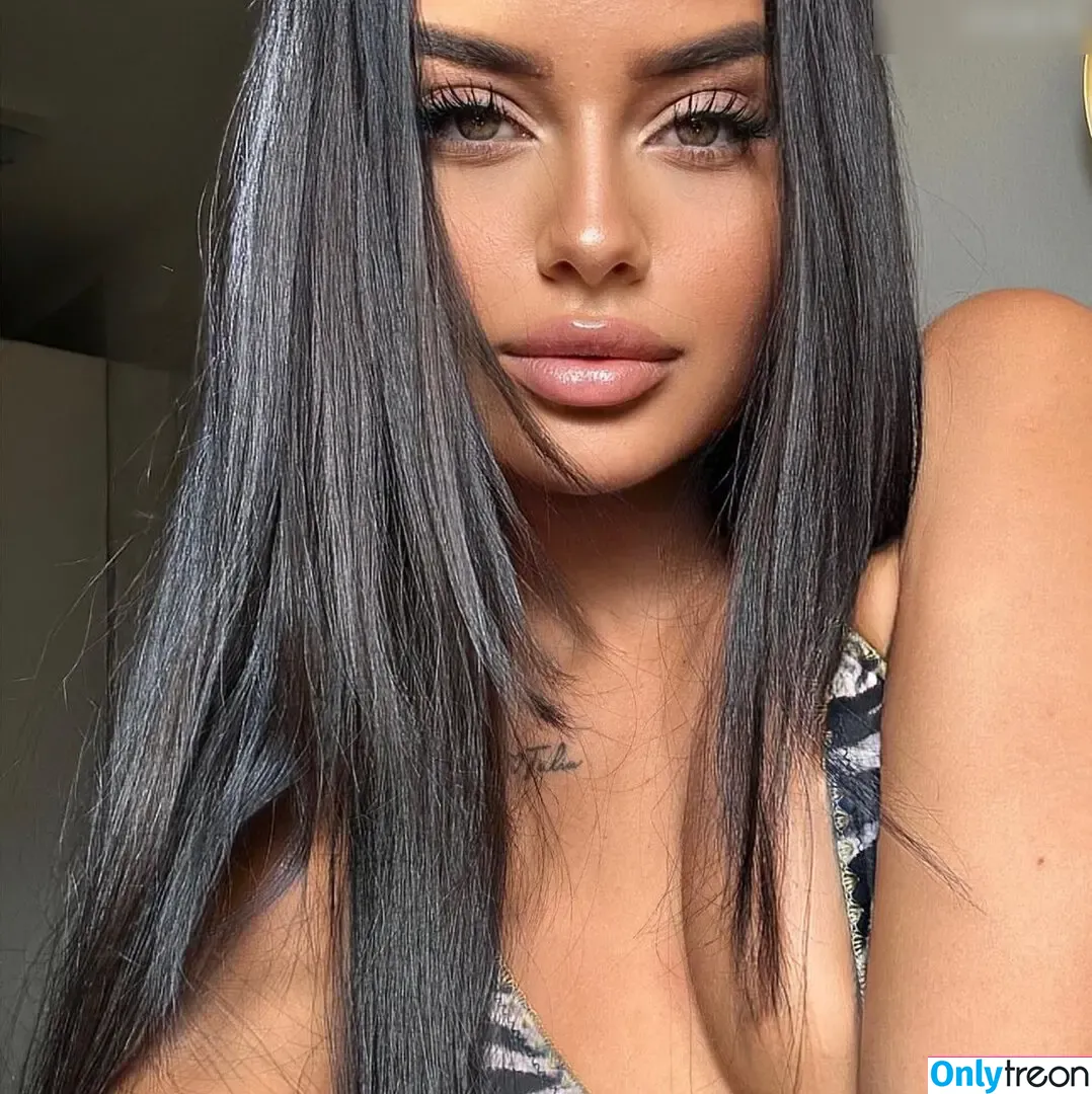 Naiomi Merette nude photo #0019 (naiomimerette)