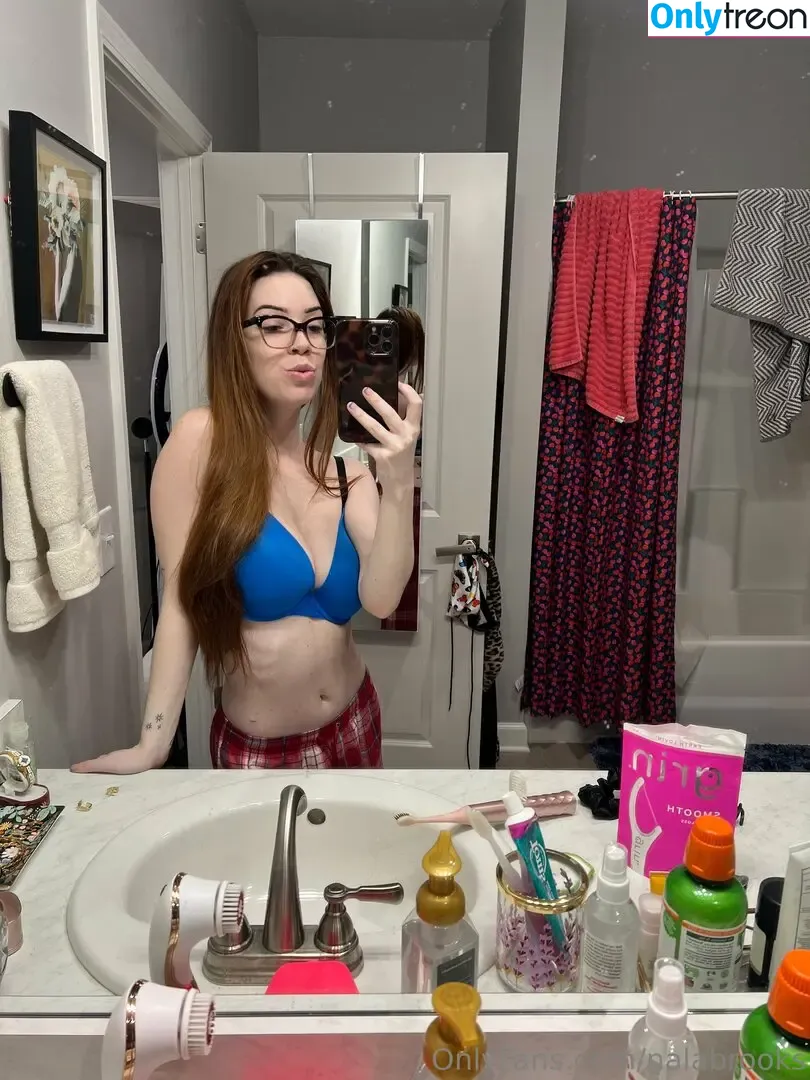 nalabrooks nude photo #0118 (nalabrooksss)