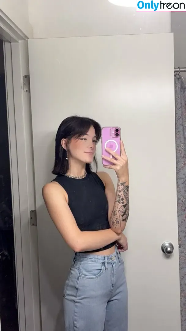 nanichloe nude photo #0080 (nanchloe)