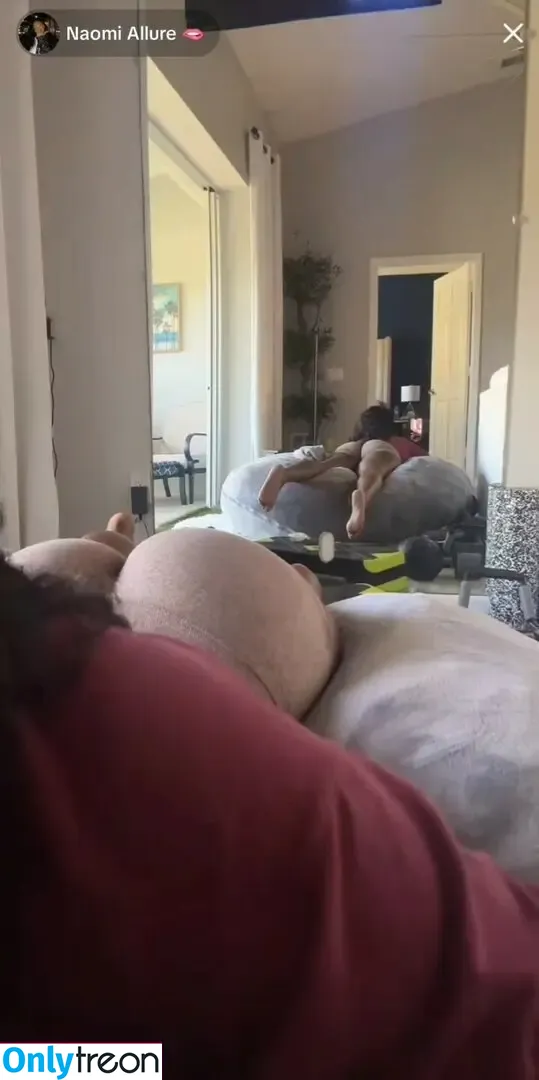 Naomi Allure nude photo #0001 (itsbarbi3 / naomi.allure / naomihendrixxx)