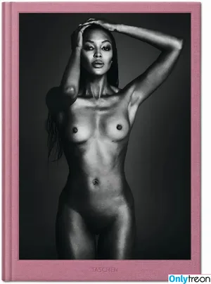 Naomi Campbell / NaomiCampbell / naomi nude photo #0476