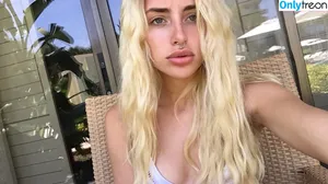 Naomi Woods / Lissapolooza / _lisssapolooza_ nude photo #0074