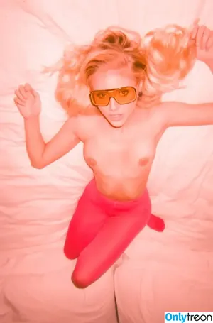 Naomi Woods / Lissapolooza / _lisssapolooza_ nude photo #0223
