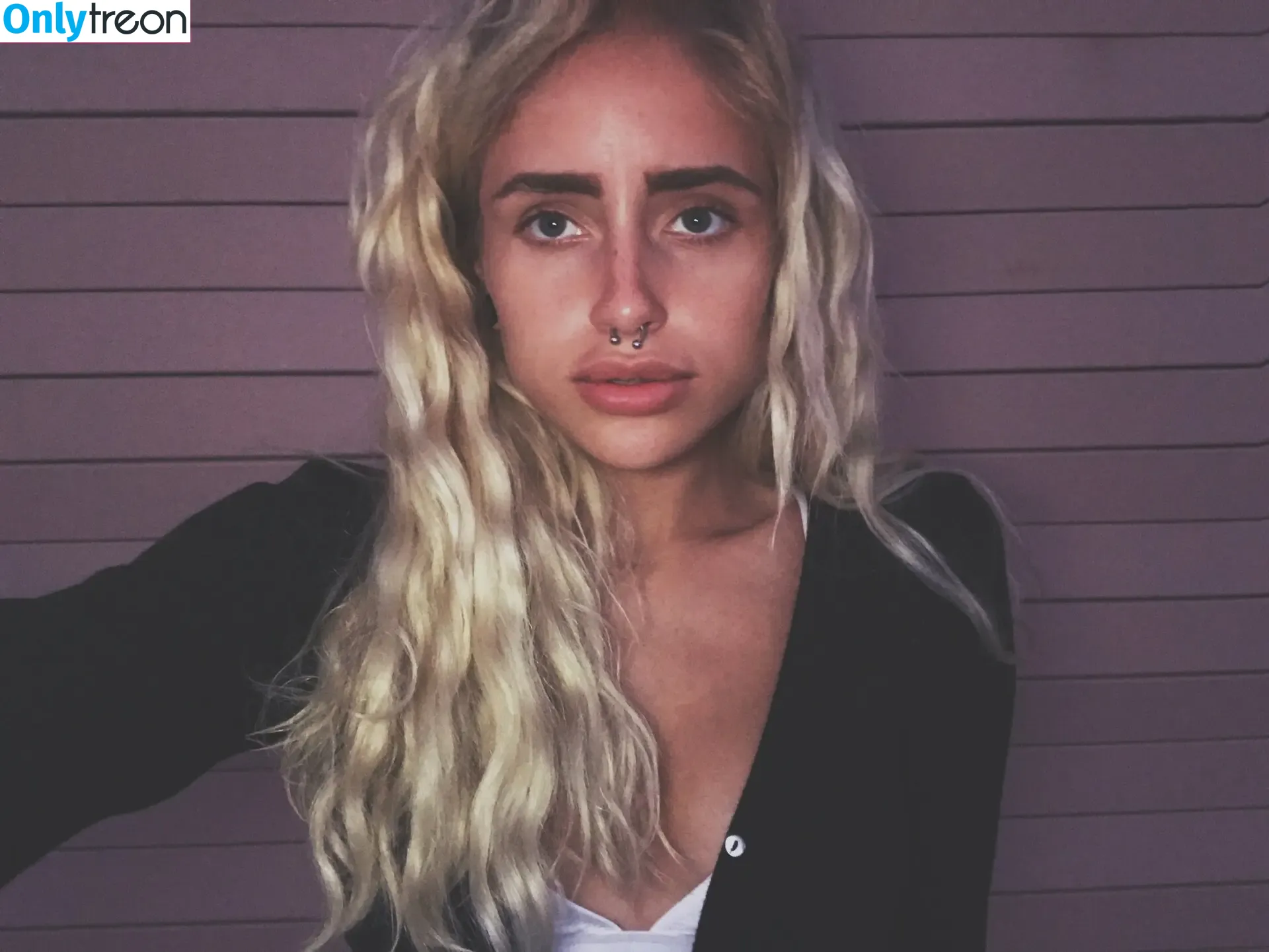 Naomi Woods nude photo #0120 (Lissapolooza / _lisssapolooza_)
