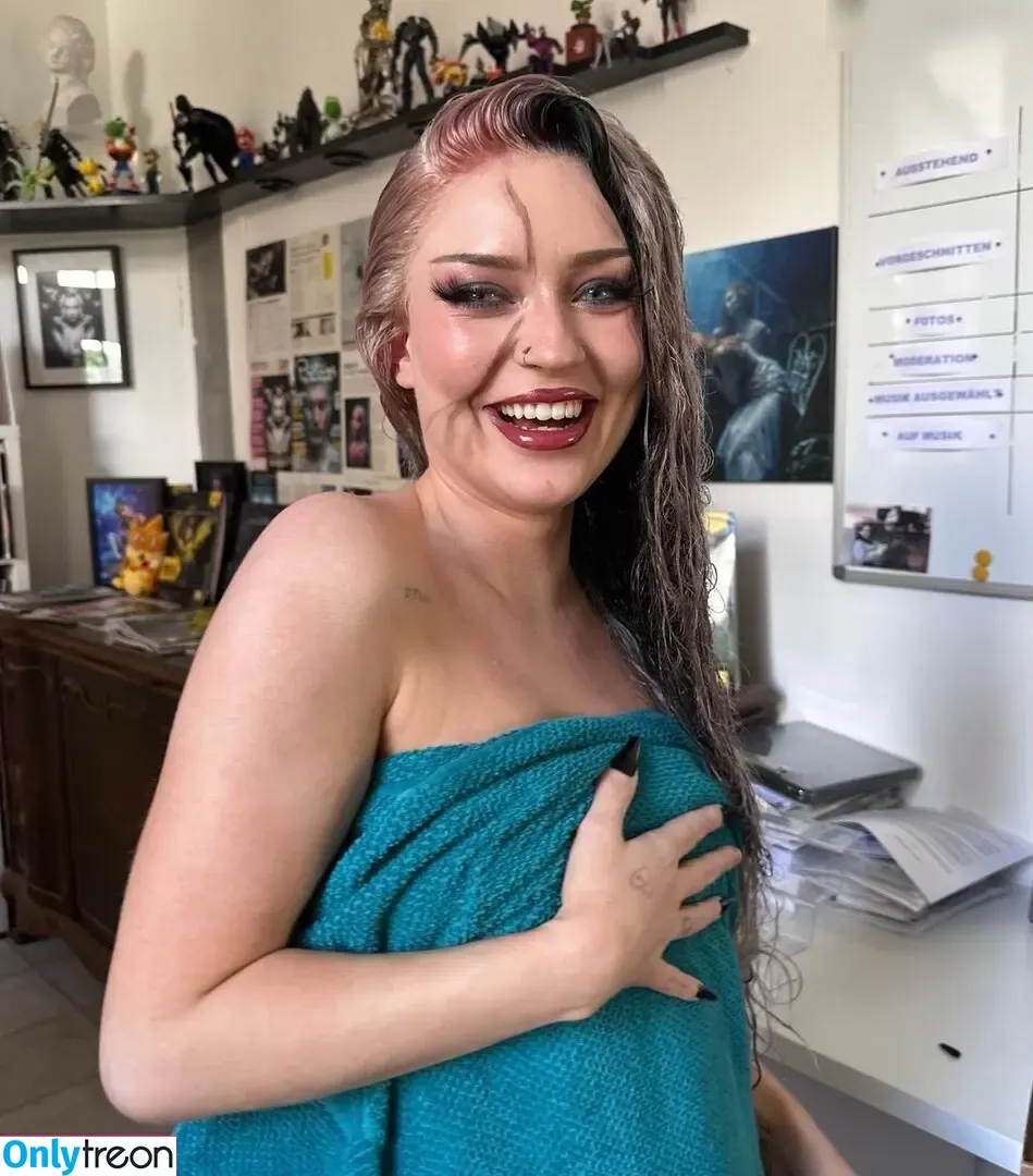 naomijon nude photo #0038 (naomijon)