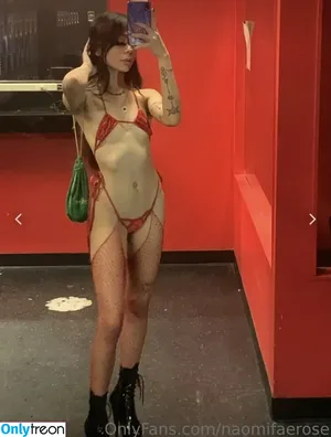 Naomirosexo / Naomirose717 / christany.lele / christanyleikela nude photo #0002