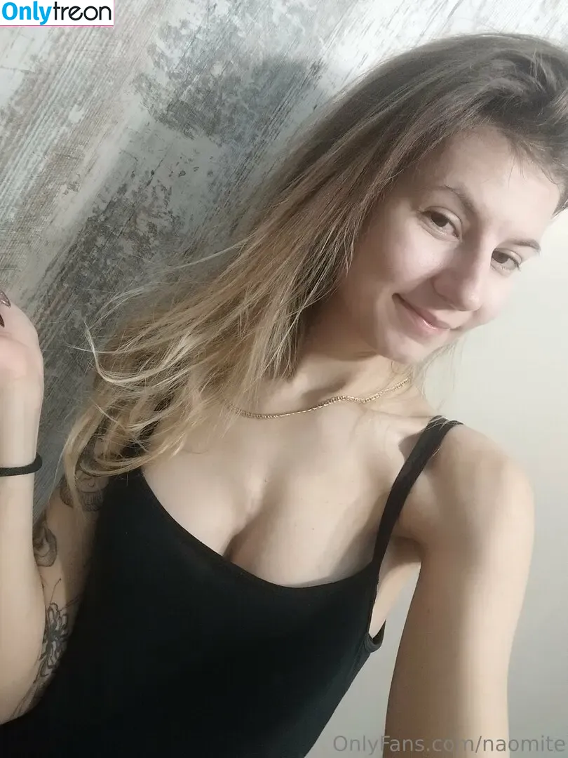 naomite nude photo #0017 (naomite)