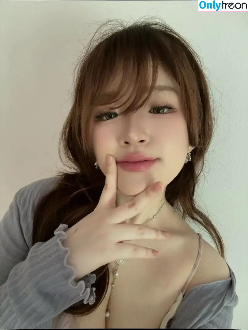 NaoVR nude photo #0016 (anyuser / kitsuhimenao)