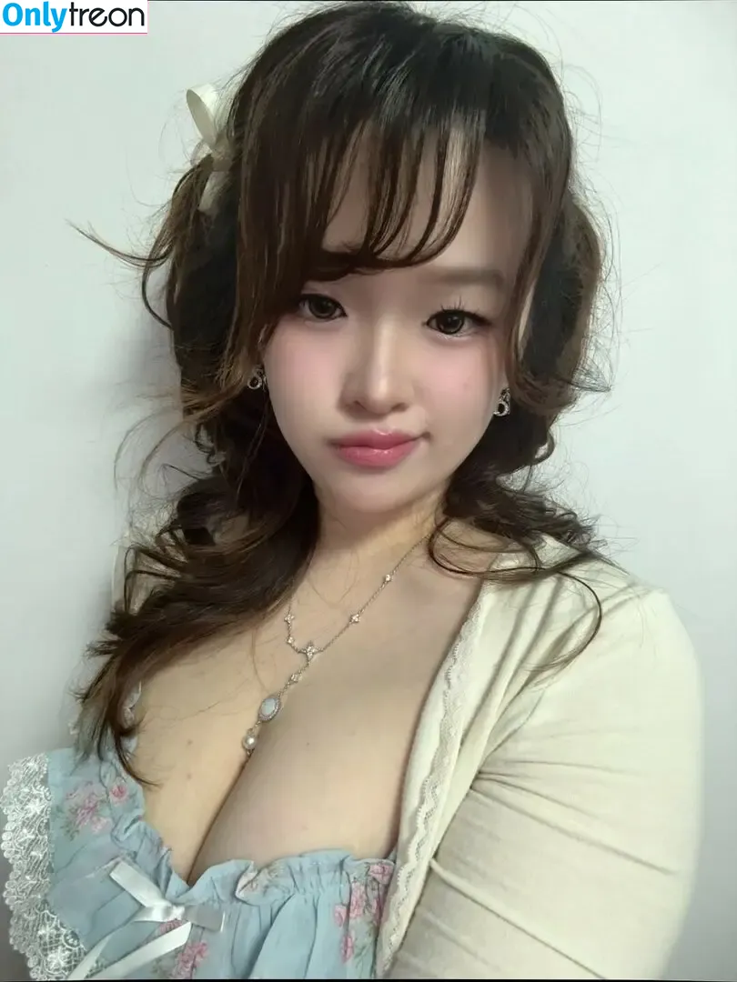 NaoVR nude photo #0022 (anyuser / kitsuhimenao)