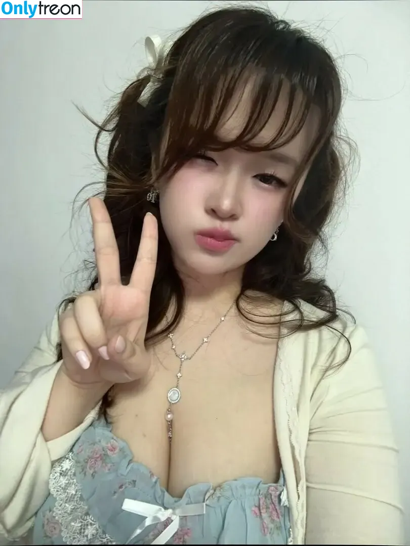 NaoVR nude photo #0024 (anyuser / kitsuhimenao)
