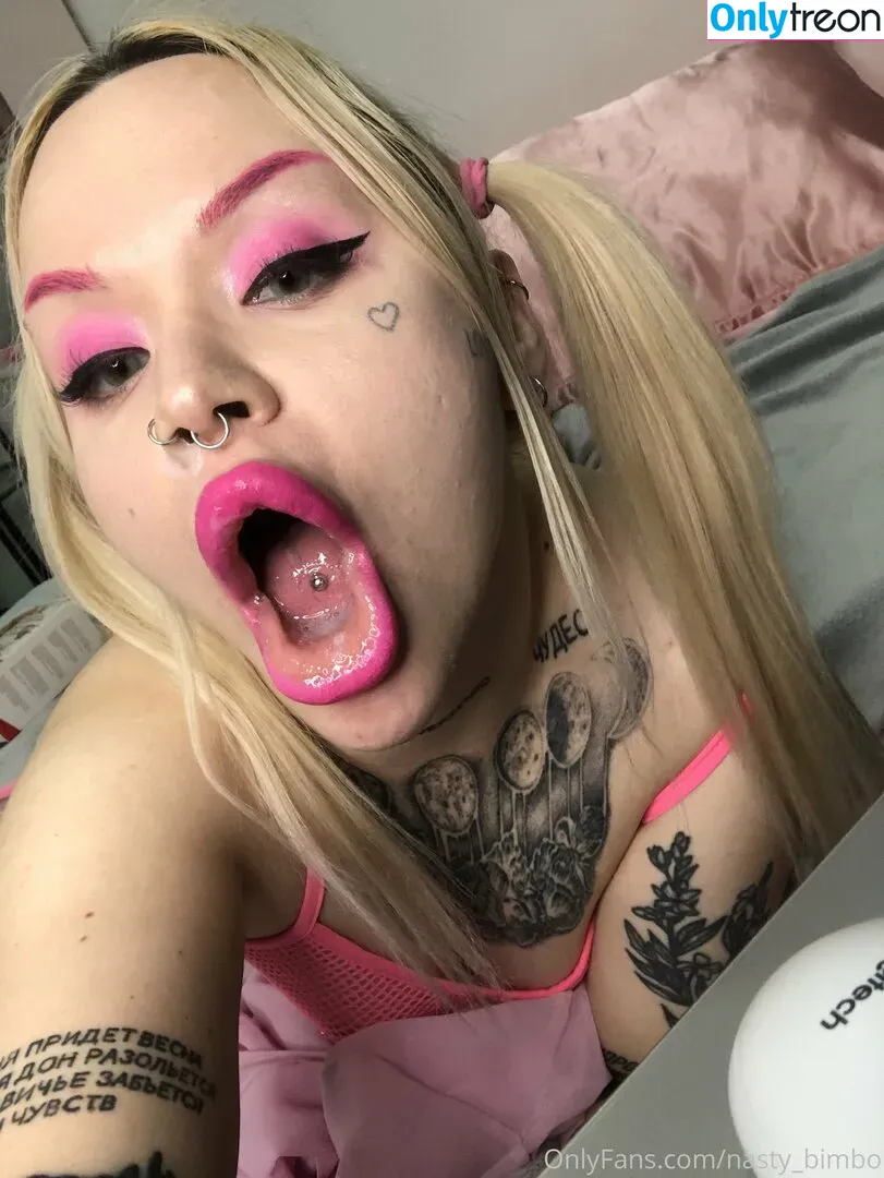 Nasty_bimbo nude photo #0039 (Nasty_bimbo)