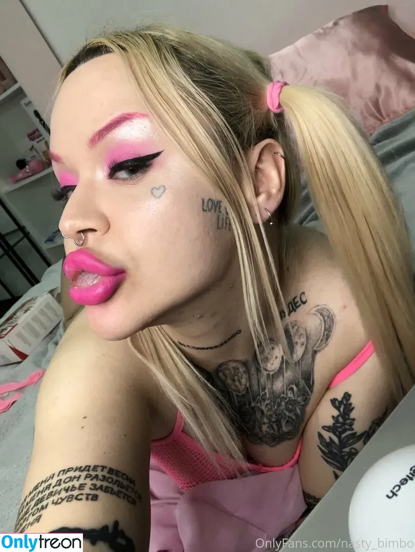 Nasty_bimbo nude photo #0040 (Nasty_bimbo)