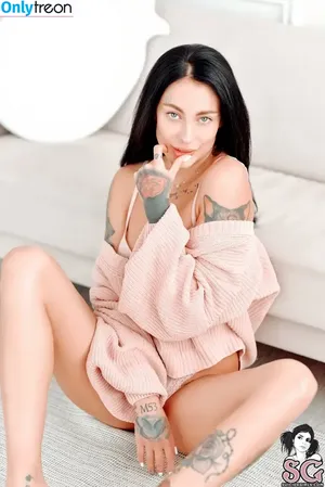 nastya / likenastya / nastyanassofficial nude photo #0001