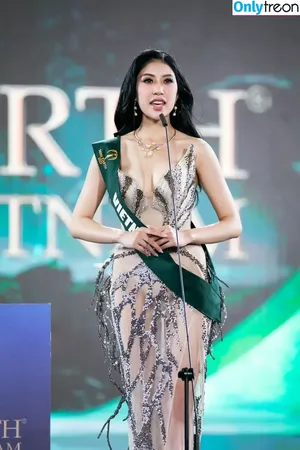 natabienzz / Đỗ Thị Lan Anh nude photo #0043