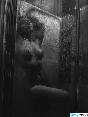 Natalblya / natalnya / natiblueee nude photo #0016