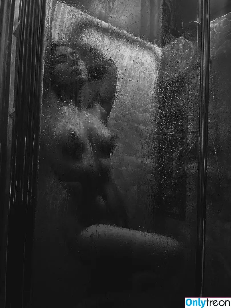 Natalblya nude photo #0016 (natalnya / natiblueee)