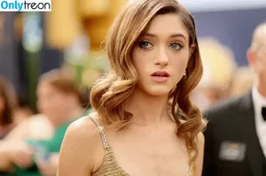Natalia Dyer / nattyiceofficial nude photo #0247