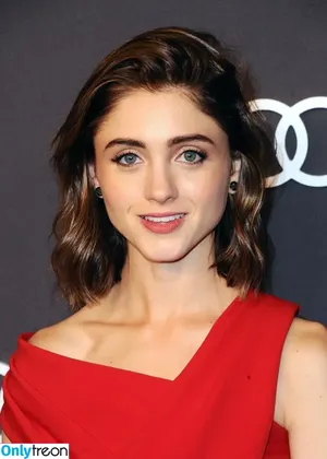 Natalia Dyer / nattyiceofficial nude photo #0368