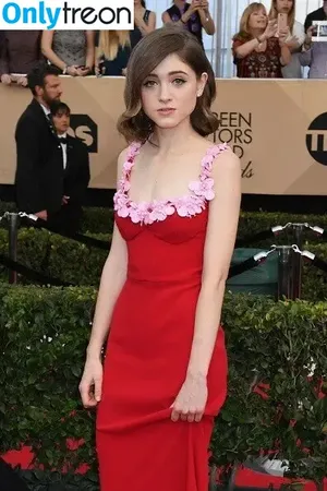 Natalia Dyer / nattyiceofficial nude photo #0398