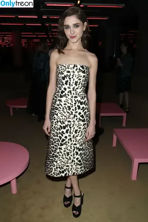 Natalia Dyer / nattyiceofficial nude photo #0452