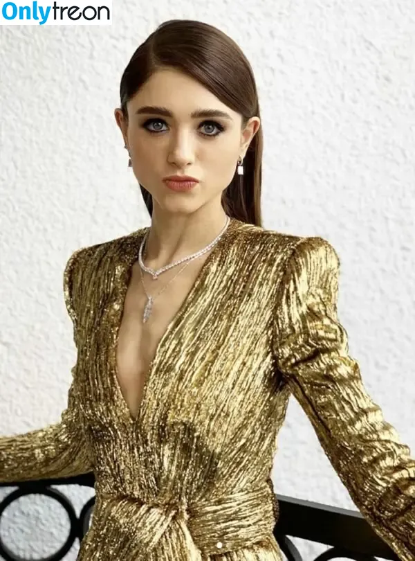 Natalia Dyer nude photo #0250 (nattyiceofficial)