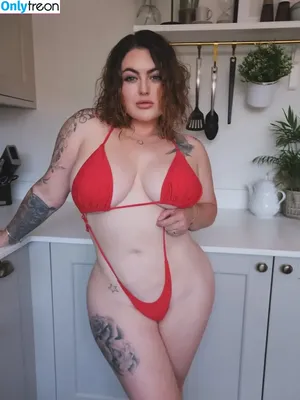 Natalia Rae Reynolds / iamnataliarae / nataliaraeofficial nude photo #0068