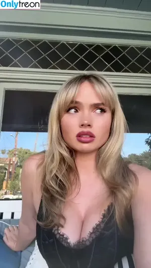 Natalie Alyn Lind / nataliealynlind / natalynlind nude photo #0869