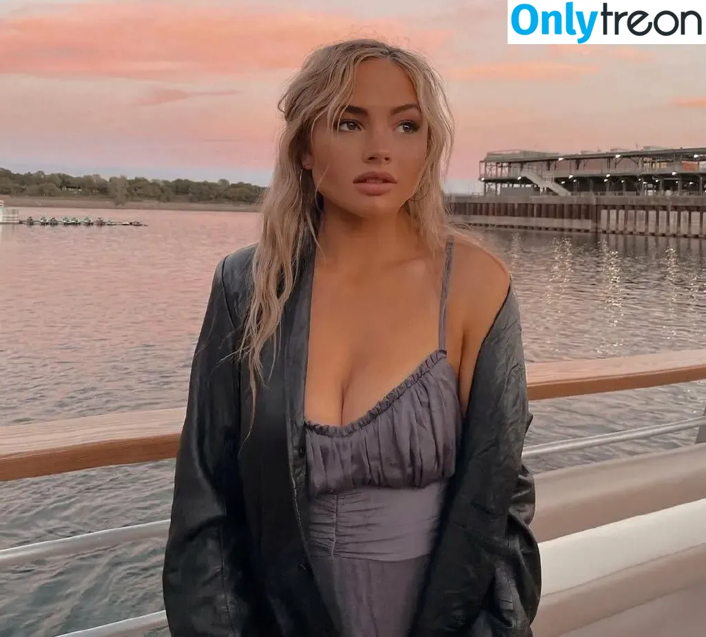 Natalie Alyn Lind nude photo #0836 (nataliealynlind / natalynlind)
