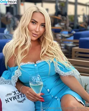 natalie_blonde / nataliemordovtseva nude photo #0003