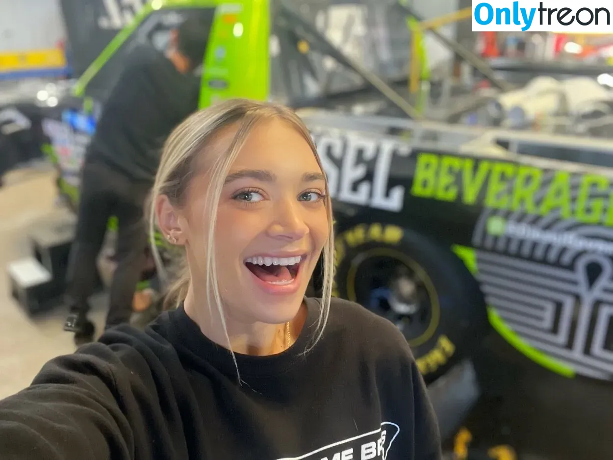 Natalie Decker nude photo #0018 (NatalieRacing / nataliedecker / user)