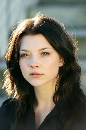Natalie Dormer / nataliedormerig nude photo #0025