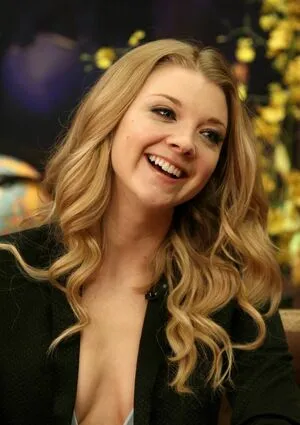 Natalie Dormer / nataliedormerig nude photo #0045