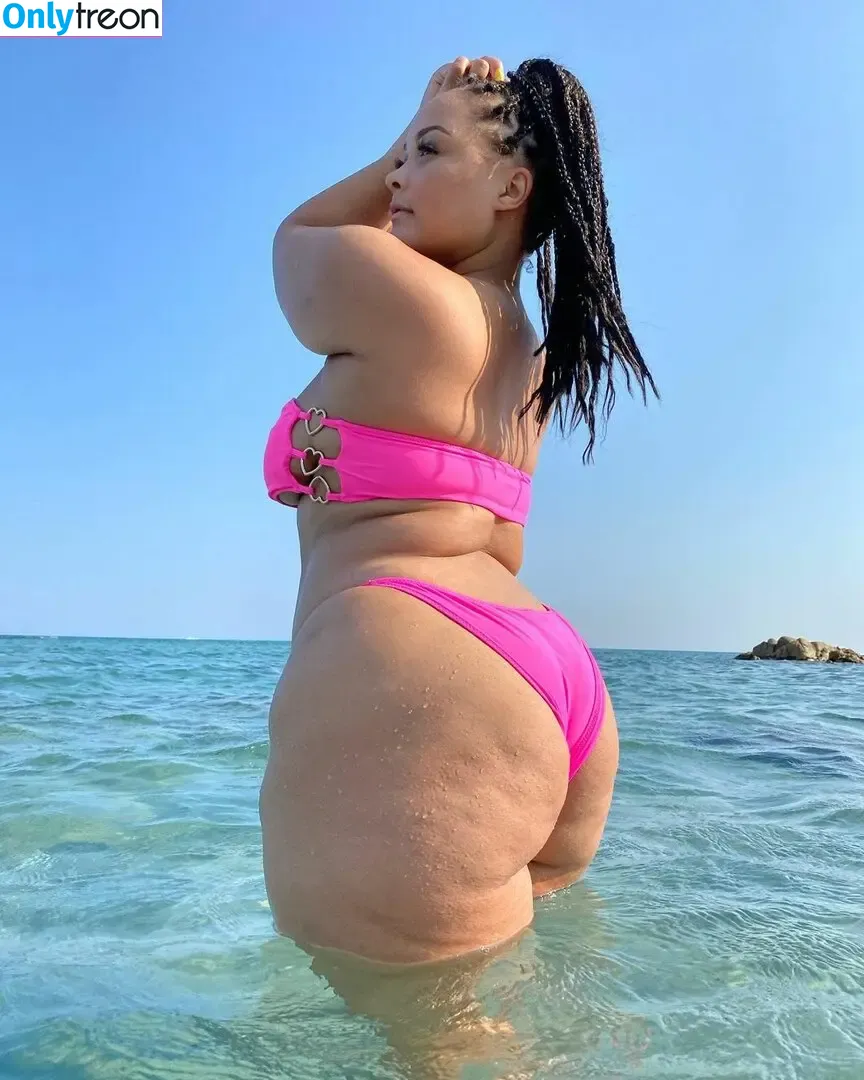 Natalie_Elizabeth nude photo #0085 (Natalie Elizabeth / Natalie Wike / natalielizabeth79_)