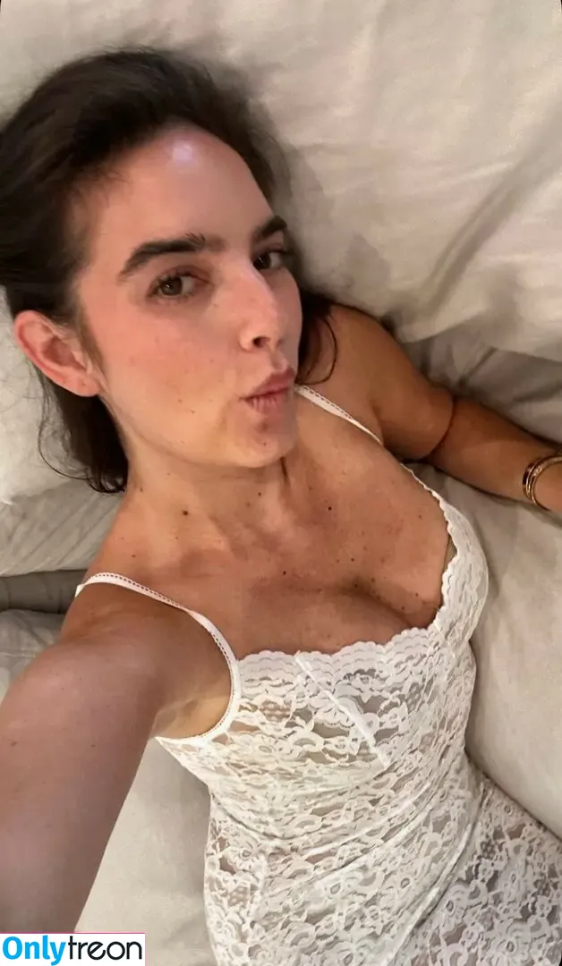 Natalie Mariduena nude photo #0163 (natalinanoel)