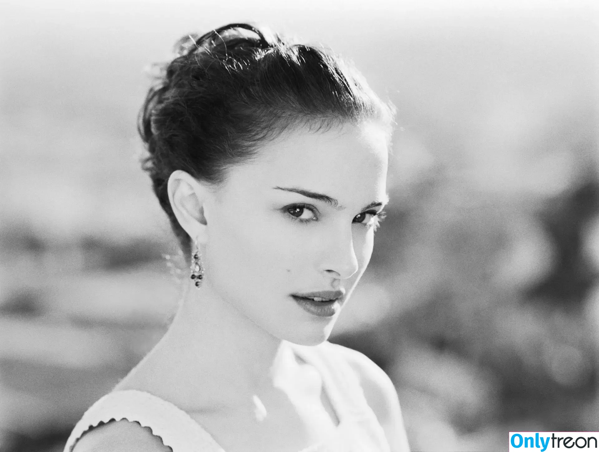 Natalie Portman nude photo #0995 (natalieportman)