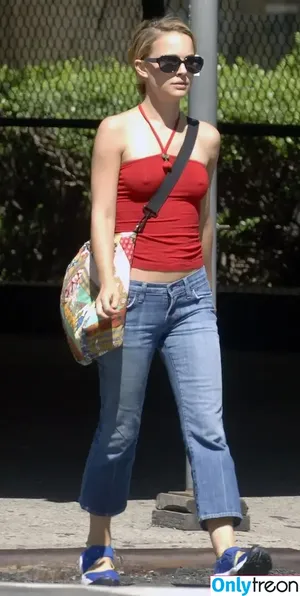 Natalie Portman / natalieportman nude photo #1103