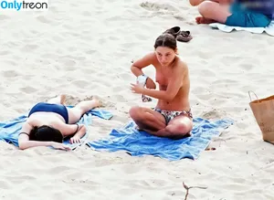 Natalie Portman / natalieportman nude photo #1125