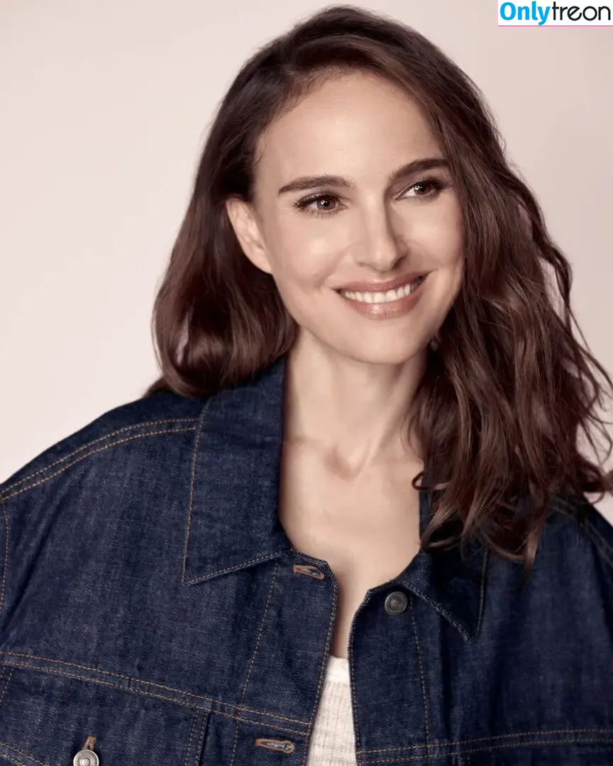 Natalie Portman nude photo #1074 (natalieportman)