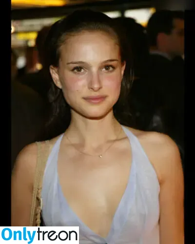 Natalie Portman nude photo #1116 (natalieportman)