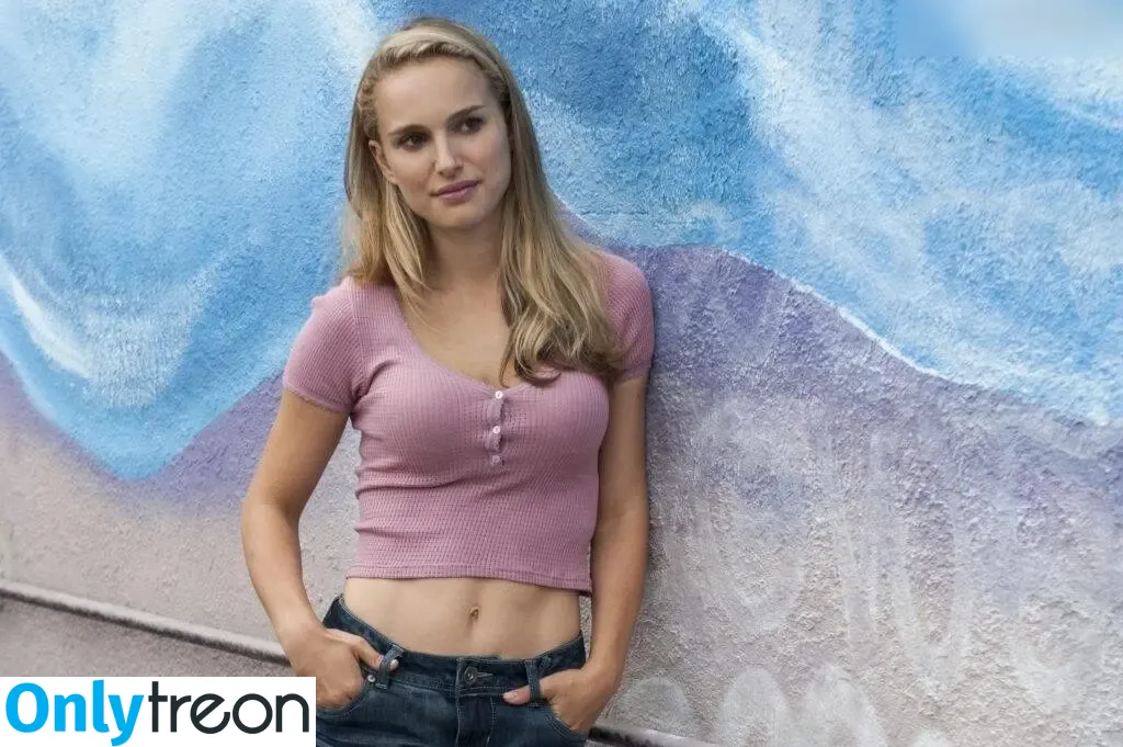 Natalie Portman nude photo #1199 (natalieportman)