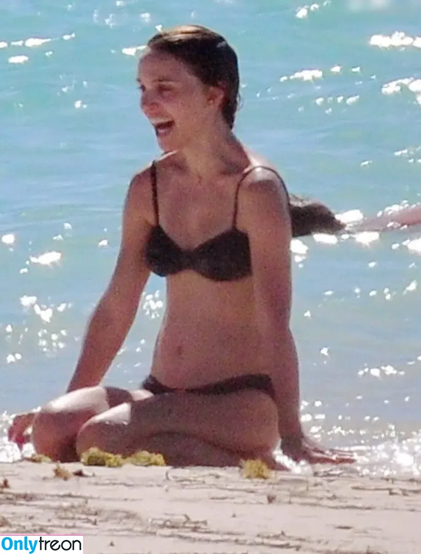 Natalie Portman nude photo #1336 (natalieportman)