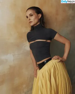 Natalie Portman / natalieportman nude photo #2170