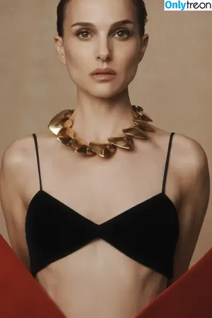 Natalie Portman / natalieportman nude photo #2182