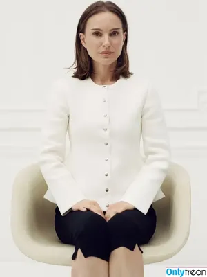 Natalie Portman / natalieportman nude photo #2191