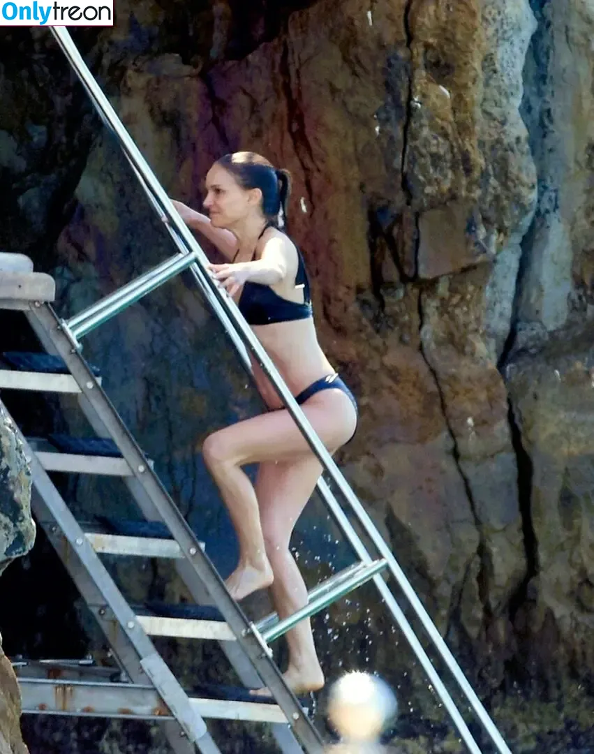 Natalie Portman nude photo #2306 (natalieportman)