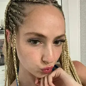 nataliereynoldss / nataliereynolds nude photo #0007